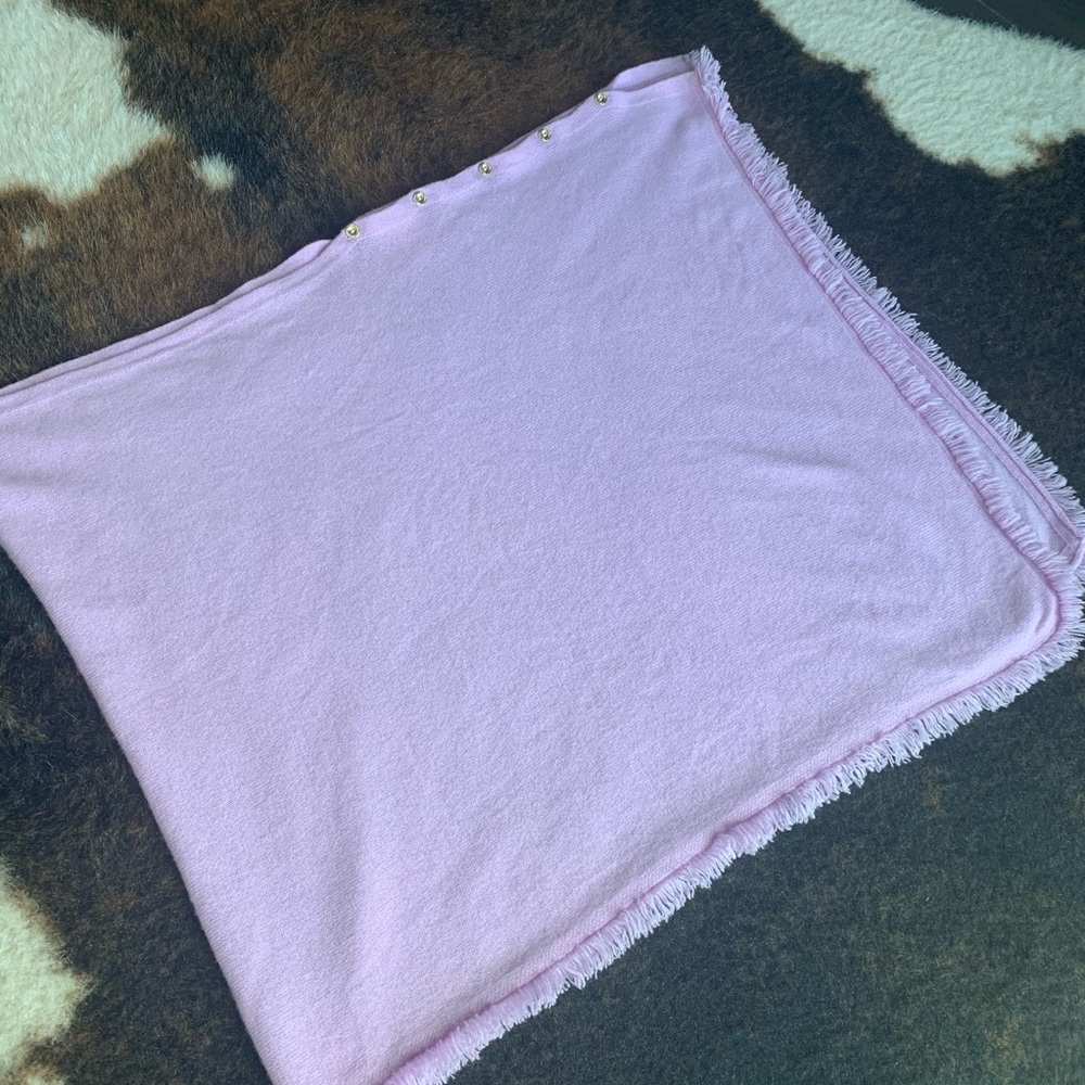 Lilly Pulitzer Cashmere Harp Wrap Lilac Freesia - Picture 3 of 5